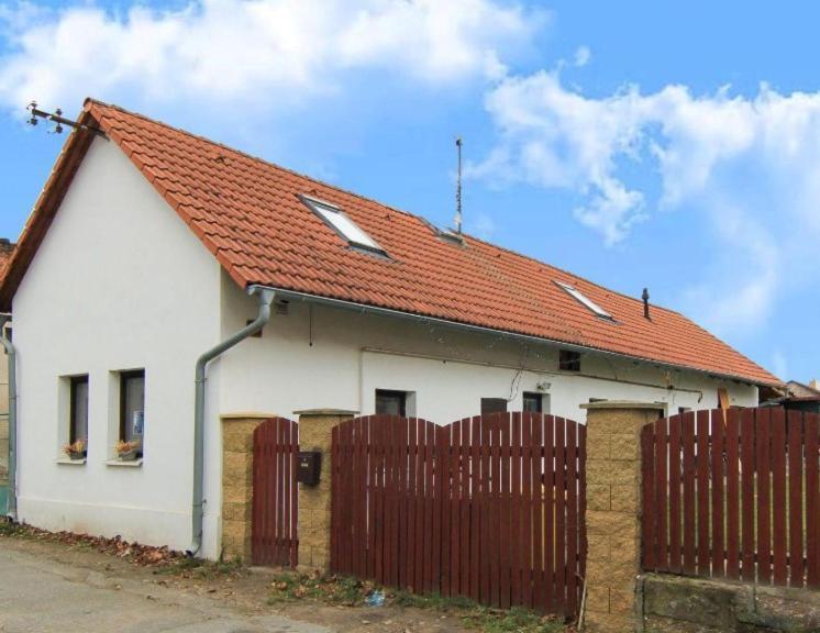 Villa Rekreacni Dum U Elisky A Barusky à Krakovany Extérieur photo